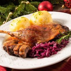 Ganzer Barbarie-Entenbraten mit 6 Beilagen