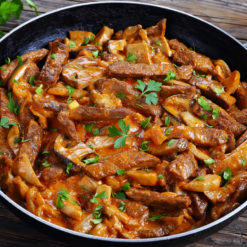 Geschnetzeltes vom Angusrind „Stroganoff“ mit Reis